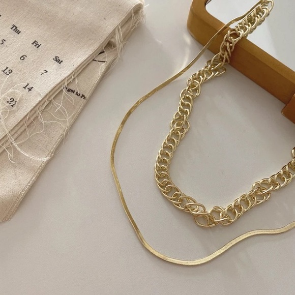 18K gold plated double layered necklace - Picture 3 of 4